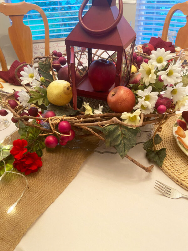 The apple of His eye tablescape